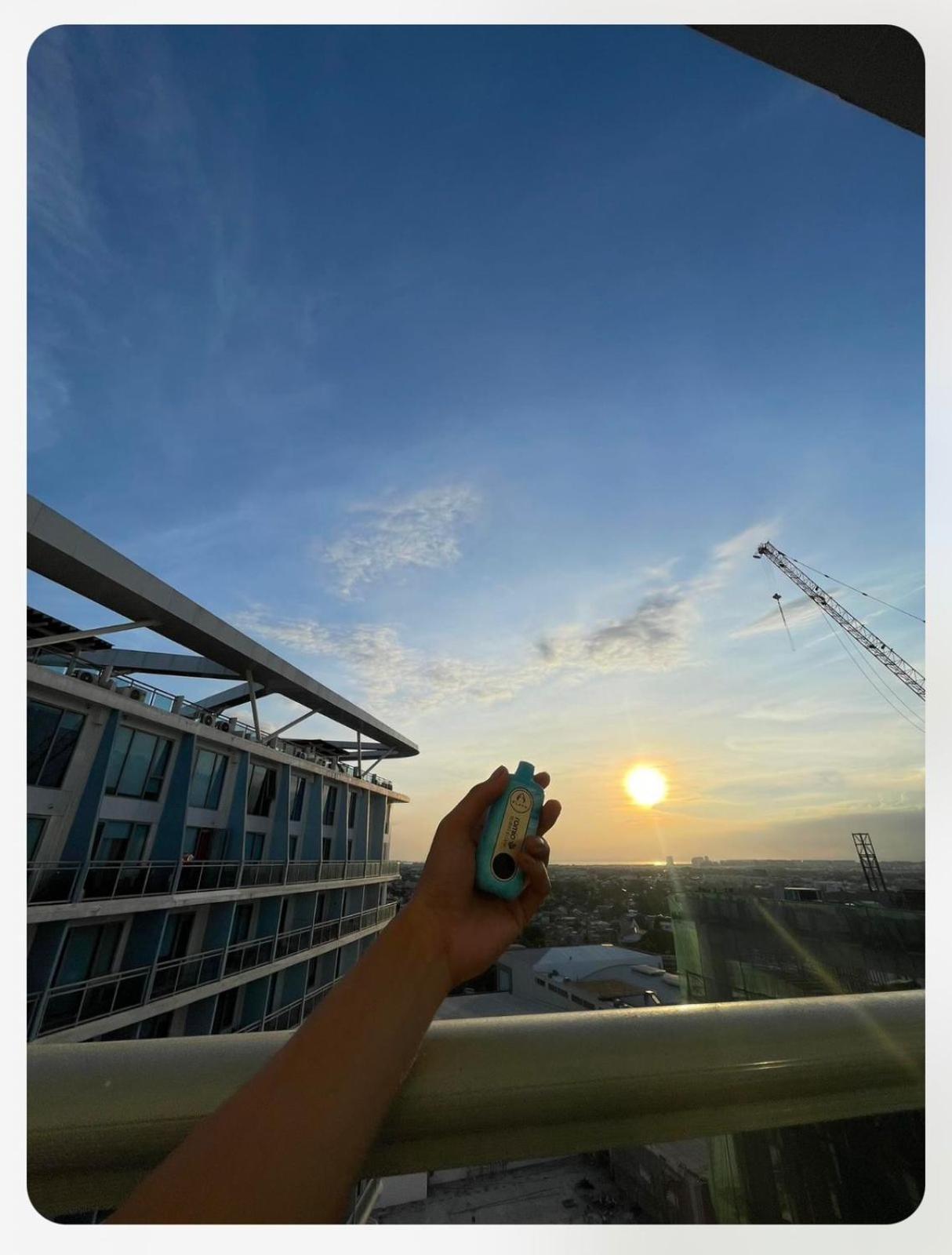 The Bahamas & Maldives Suites At Azure Residences Paranaque 15 Mins Manila Airport T3 Exterior foto